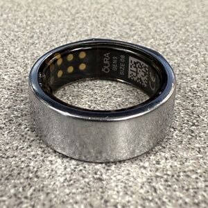 Oura Ring Generation 3 Heritage Silver- Size 8